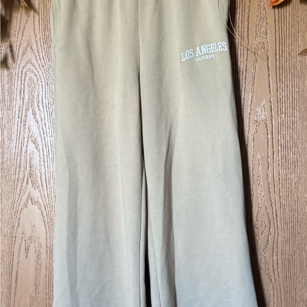 Los Angeles California Women's Tan Pants